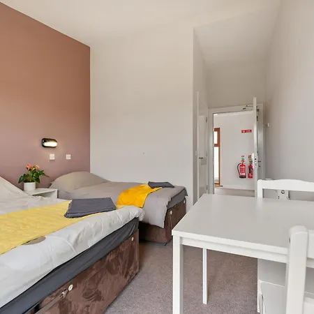 Errigal Hostel *