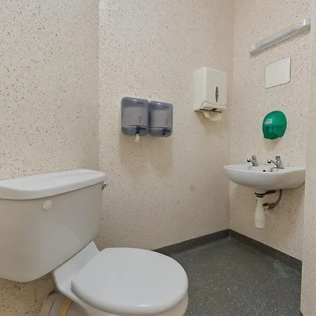 Errigal Hostel *