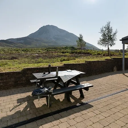 Errigal Hostel *